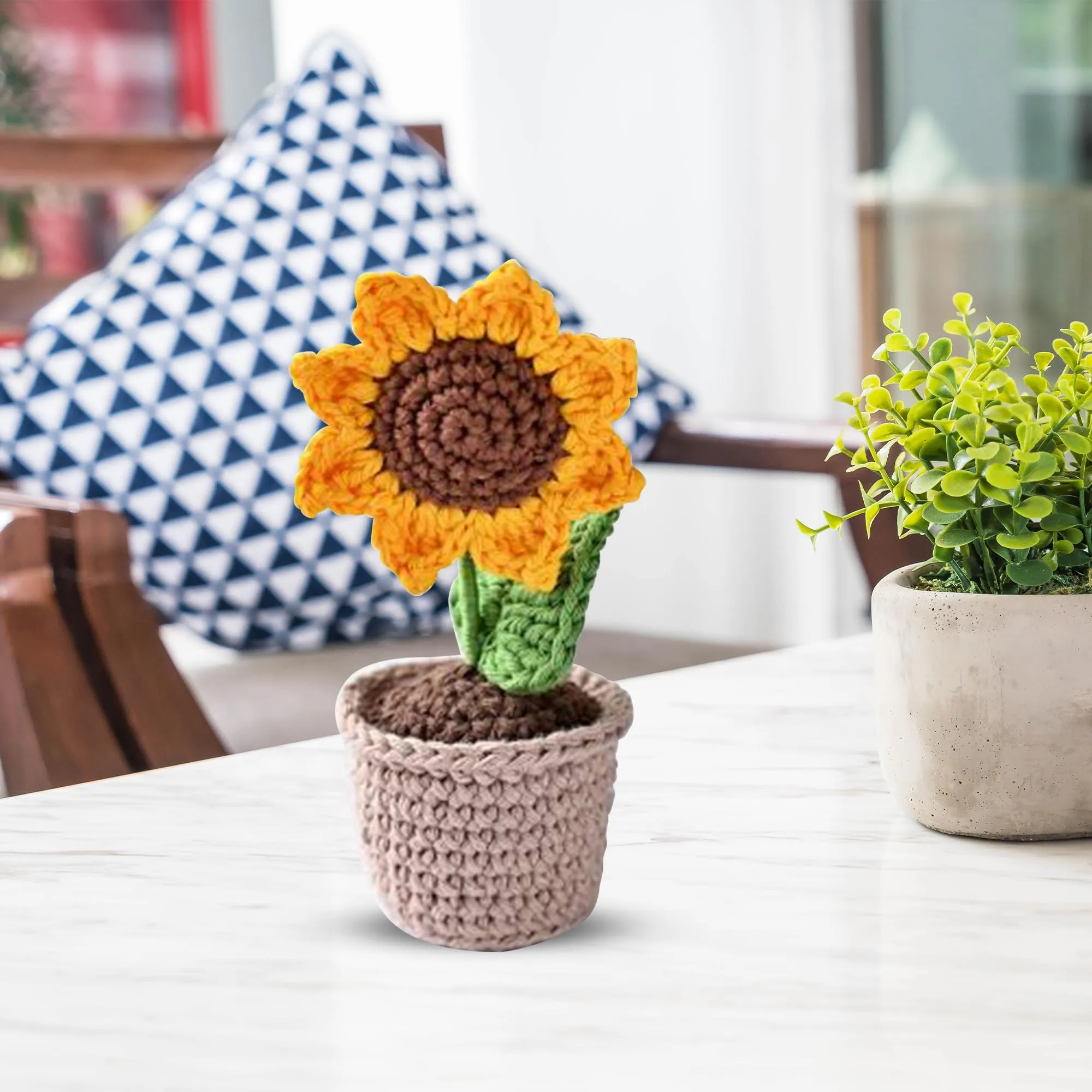 THD Handmade Crochet Flowers Completed Hand Woven Sunflowers Daisy Knitted Potted Plants Knitted Flower for Car Dash Decoration, Table Decoration, Home Decoration Pack-1 Home Decoration